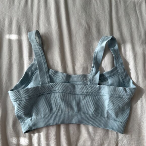 Urban Outfitters Top - Picture 2 of 4